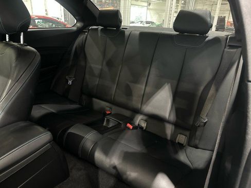 Used 2017 BMW M2 RWD image 6