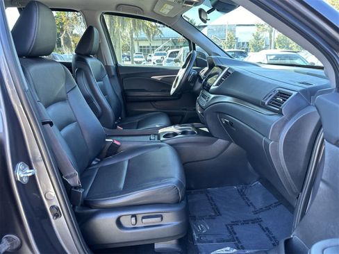 Used 2020 Honda Ridgeline RTL image 17