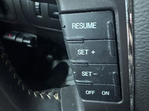 Used 2010 Ford Flex Limited image 17