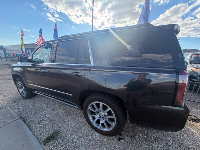 Used 2015 GMC Yukon Denali w/ Premium Package AWD/4WD image 4