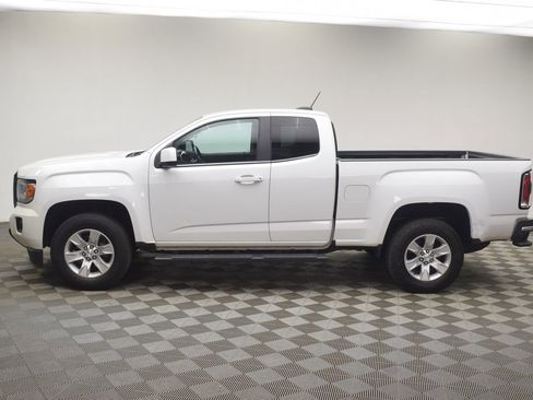 Used 2018 GMC Canyon SLE w/ SLE Convenience Package image 12