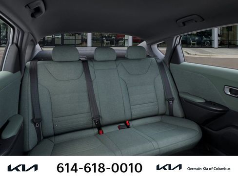 New 2025 Kia K4 EX image 19