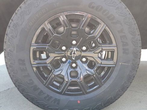New 2026 Chevrolet Colorado Trail Boss image 11