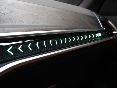 Used 2024 BMW X5 sDrive40i image 72