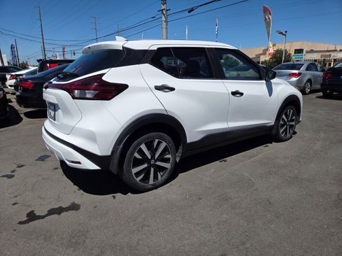Used 2024 Nissan Kicks S FWD image 3