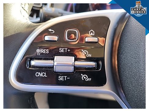 Used 2022 Mercedes-Benz GLB 250 4MATIC image 30