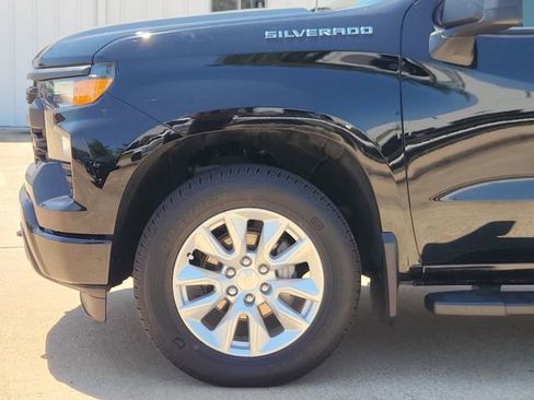 Used 2024 Chevrolet Silverado 1500 Custom AWD/4WD image 8