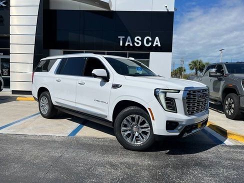 New 2026 GMC Yukon XL Denali w/ Sun & Power Step Package RWD image 1
