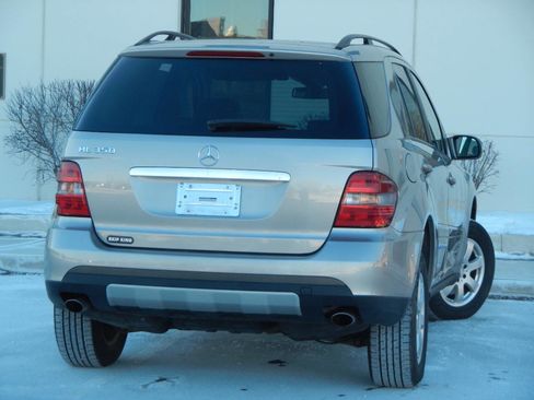 Used 2006 Mercedes-Benz ML 350 ML 350 AWD 4MATIC 4dr SUV image 16