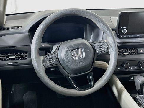 Used 2024 Honda Accord EX image 27