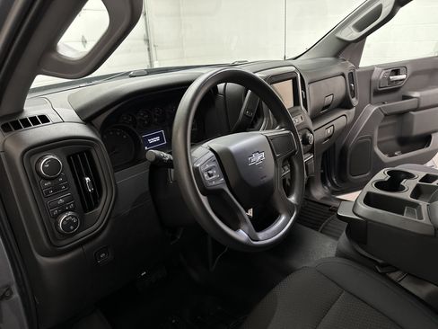 Used 2019 Chevrolet Silverado 1500 Custom Trail Boss w/ Custom Convenience Package AWD/4WD image 16