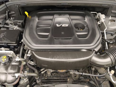 Used 2019 Jeep Grand Cherokee Altitude AWD/4WD image 30