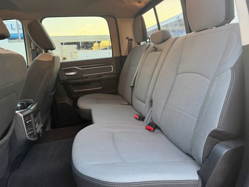 Used 2019 RAM 2500 Big Horn AWD/4WD image 27