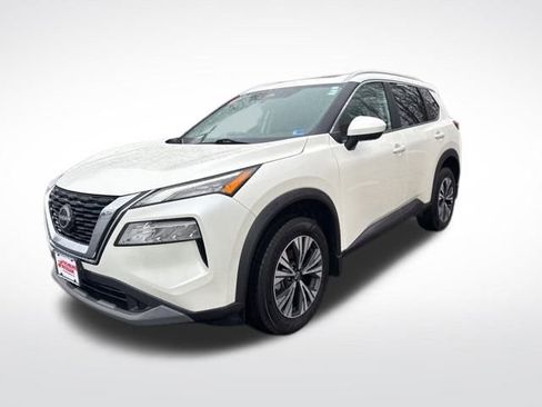 Used 2023 Nissan Rogue SV w/ SV Premium B Package image 2