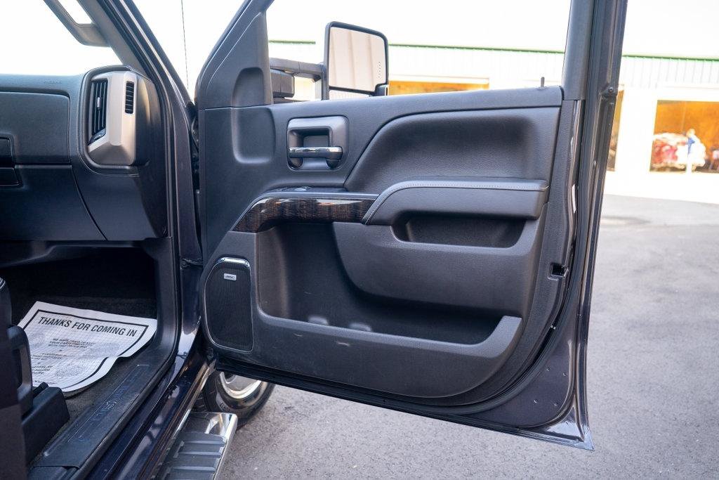 Used 2016 GMC Sierra 3500 Denali w/ Duramax Plus Package AWD/4WD image 22