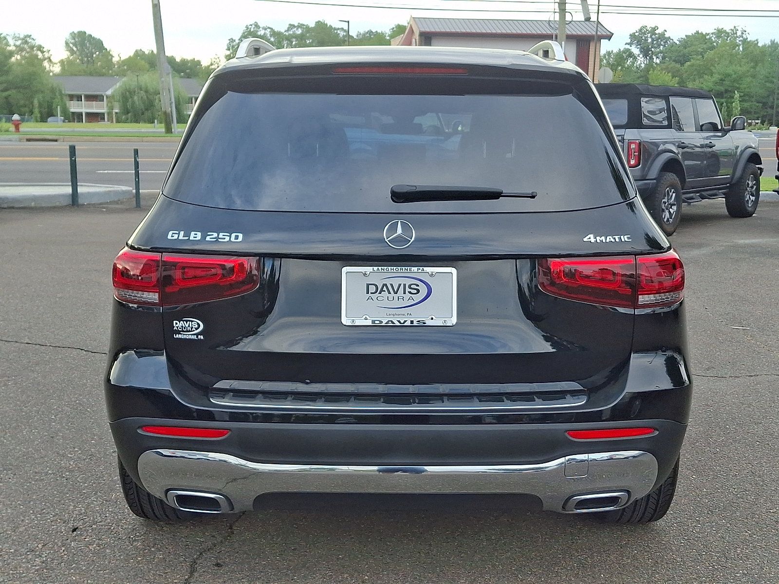Used 2021 Mercedes-Benz GLB 250 4MATIC image 5