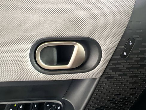 Used 2025 MINI Cooper S image 23