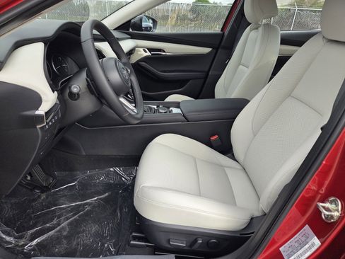 New 2026 MAZDA MAZDA3 2.5 Turbo Sedan w/Premium Plus image 3