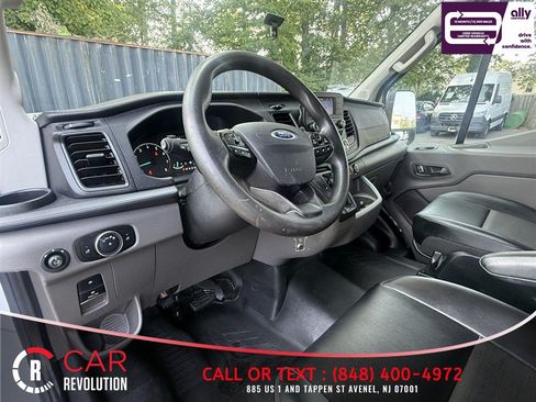 Used 2023 Ford Transit 250 Medium Roof w/ Fleet Safety Package RWD image 10