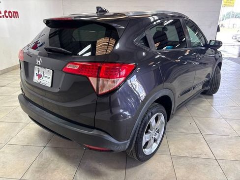 Used 2017 Honda HR-V EX-L image 7