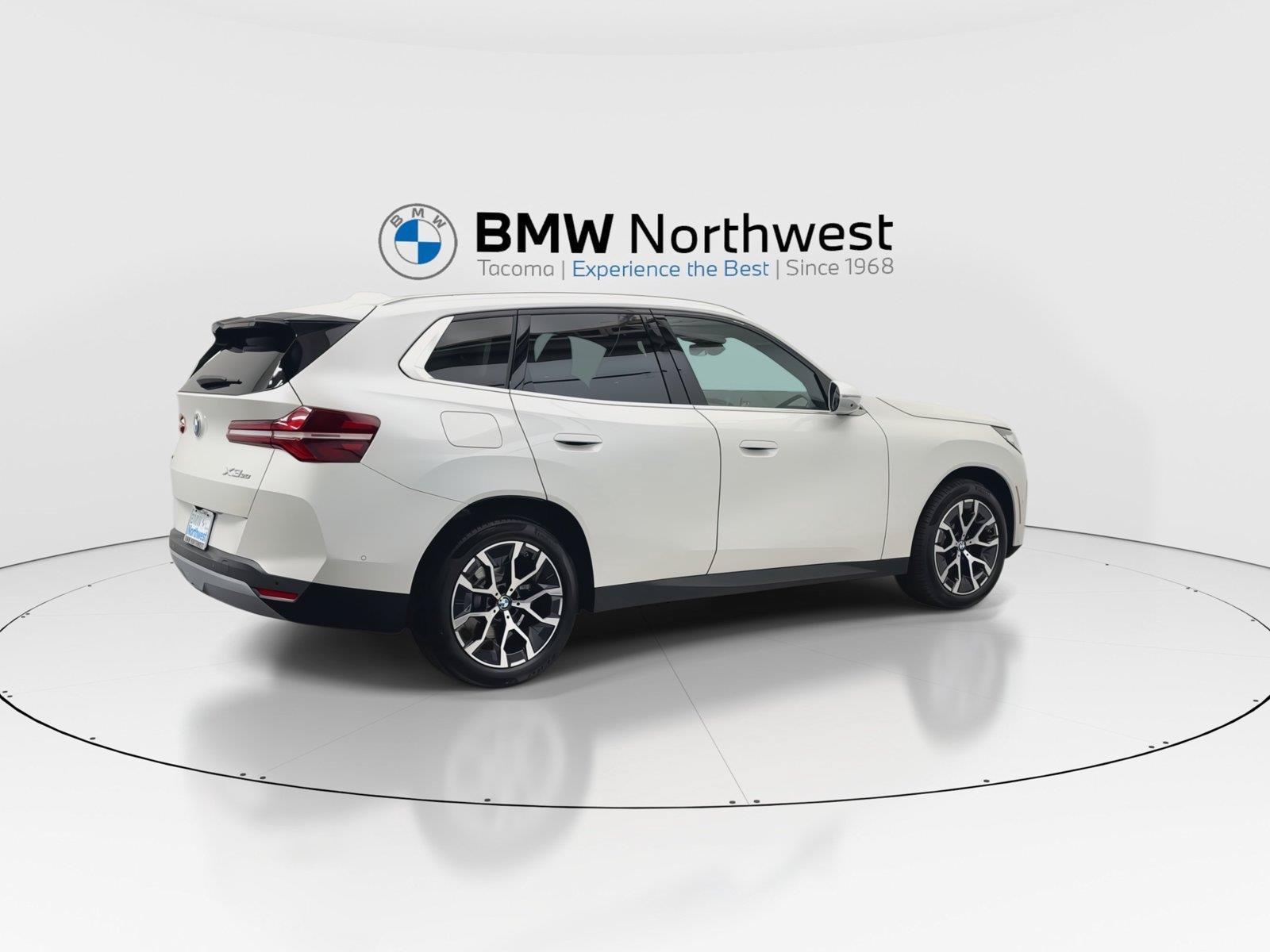 New 2026 BMW X3 xDrive30i w/ Premium Package AWD/4WD image 4