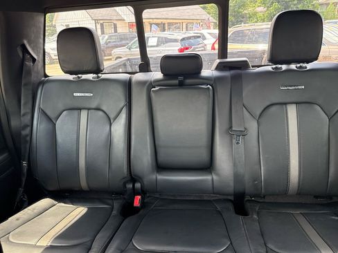 Used 2020 Ford F150 Platinum w/ Equipment Group 701A Luxury AWD/4WD image 30