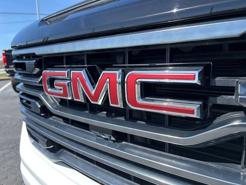 Used 2025 GMC Sierra 1500 AT4 AWD/4WD image 23