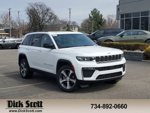 New 2026 Jeep Grand Cherokee Limited AWD/4WD image 1
