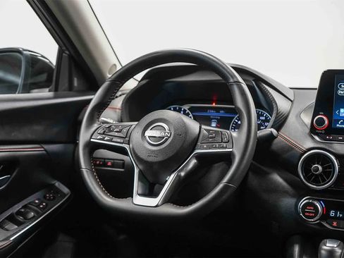 Used 2025 Nissan Sentra SR image 15