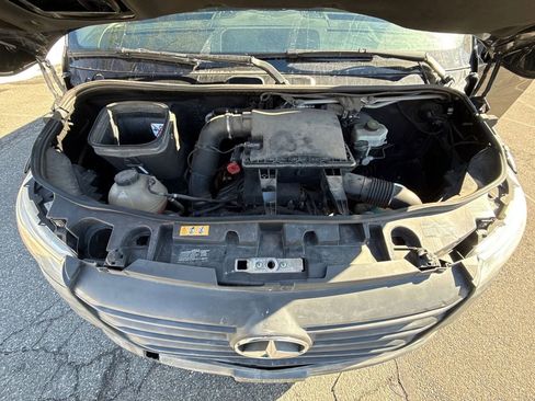 Used 2019 Mercedes-Benz Sprinter 2500 w/ Driver Convenience Package image 31