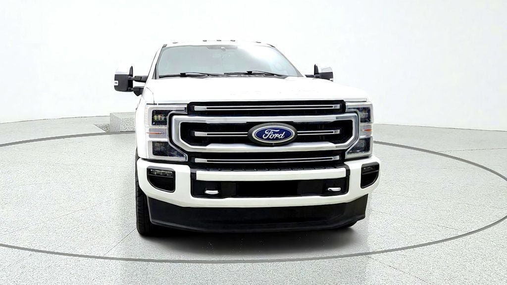 Used 2022 Ford F250 Platinum w/ FX4 Off-Road Package AWD/4WD image 2