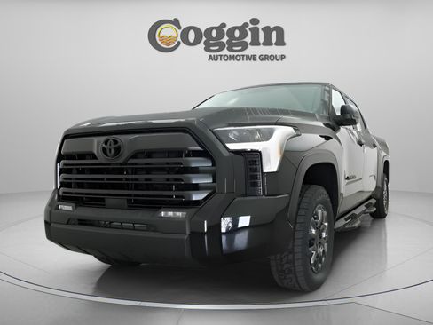 New 2026 Toyota Tundra SR5 w/ SR5 Convenience Package AWD/4WD image 32
