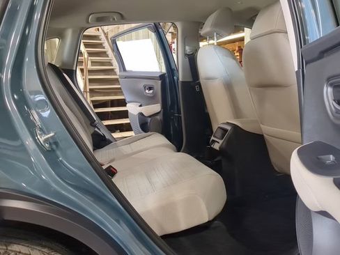 New 2025 Honda HR-V LX image 16