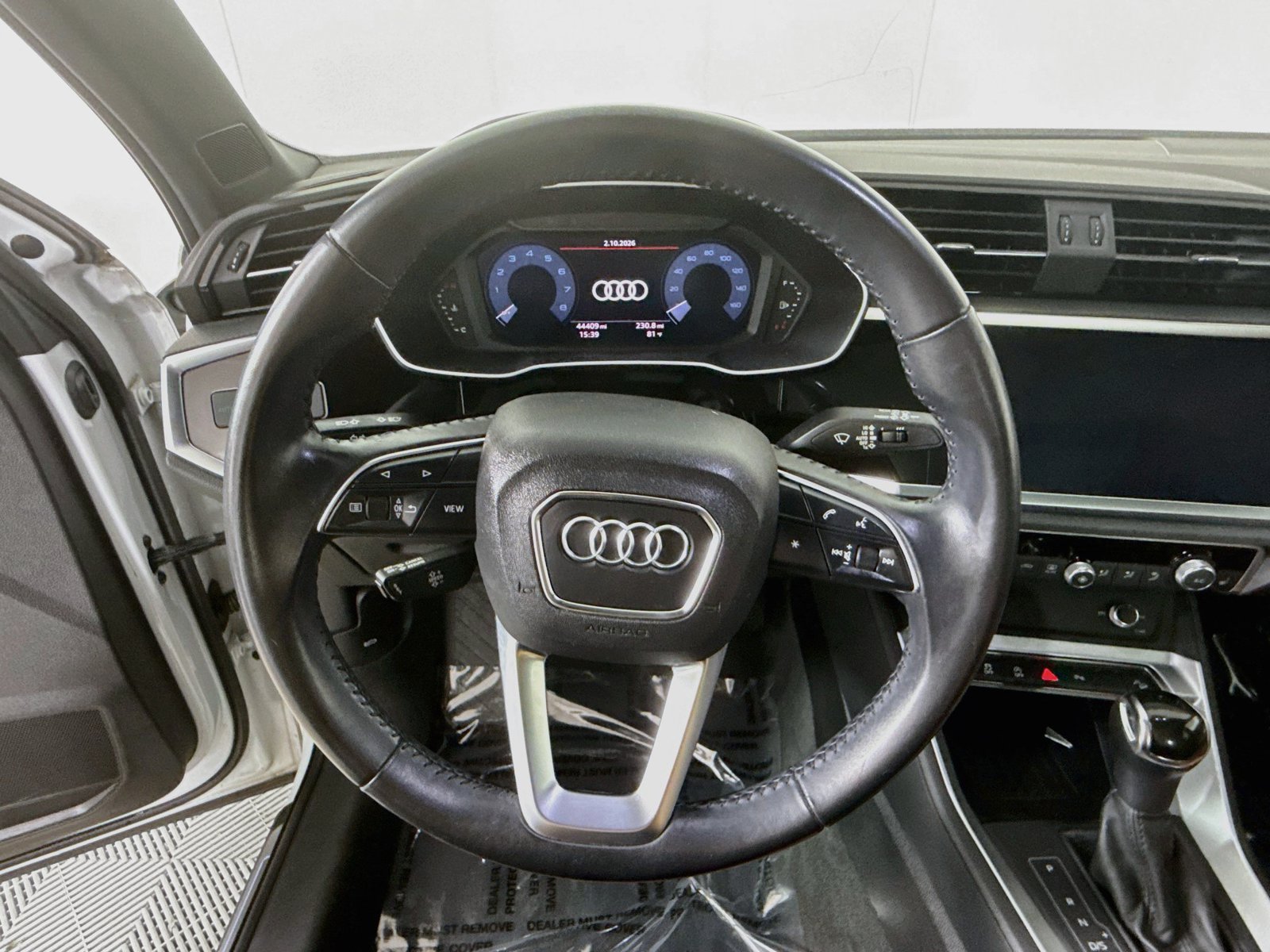 Used 2019 Audi Q3 2.0T Premium Plus w/ Premium Plus Package AWD/4WD image 14