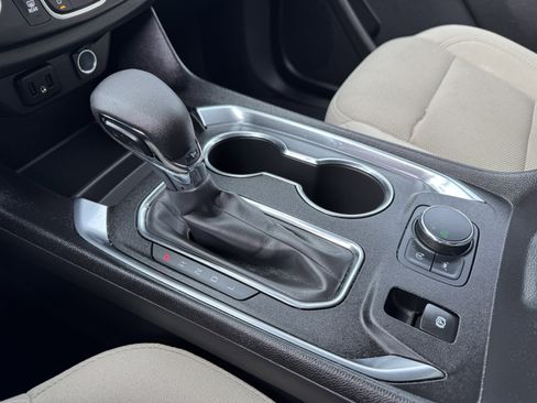 Certified 2023 Chevrolet Traverse LS w/ Safety Package image 34