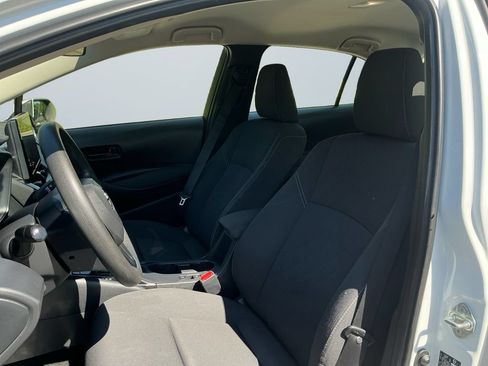 Used 2023 Toyota Corolla LE FWD image 10