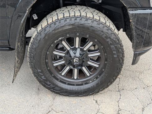 Used 2019 RAM 2500 Limited image 9