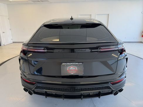 Used 2022 Lamborghini Urus image 81