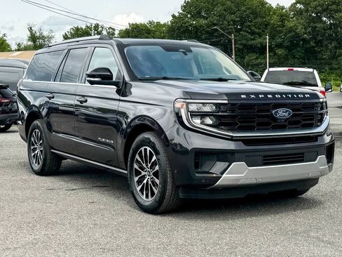 Used 2025 Ford Expedition Max Platinum AWD/4WD image 1