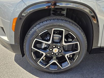 New 2026 Chevrolet Traverse High Country