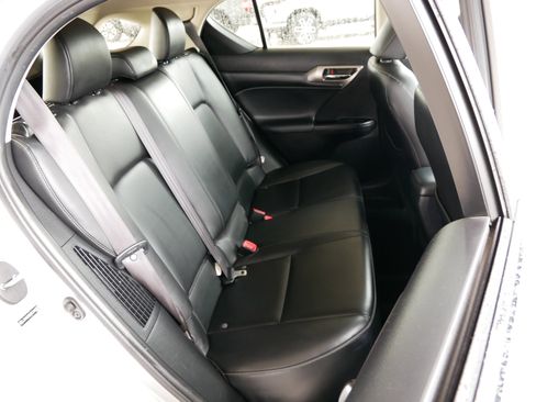 Used 2014 Lexus CT 200h image 14