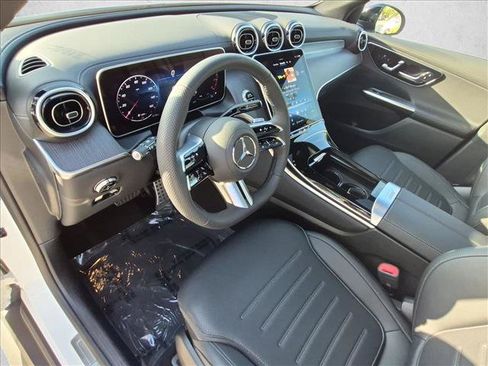 Used 2026 Mercedes-Benz GLC 300 4MATIC image 10