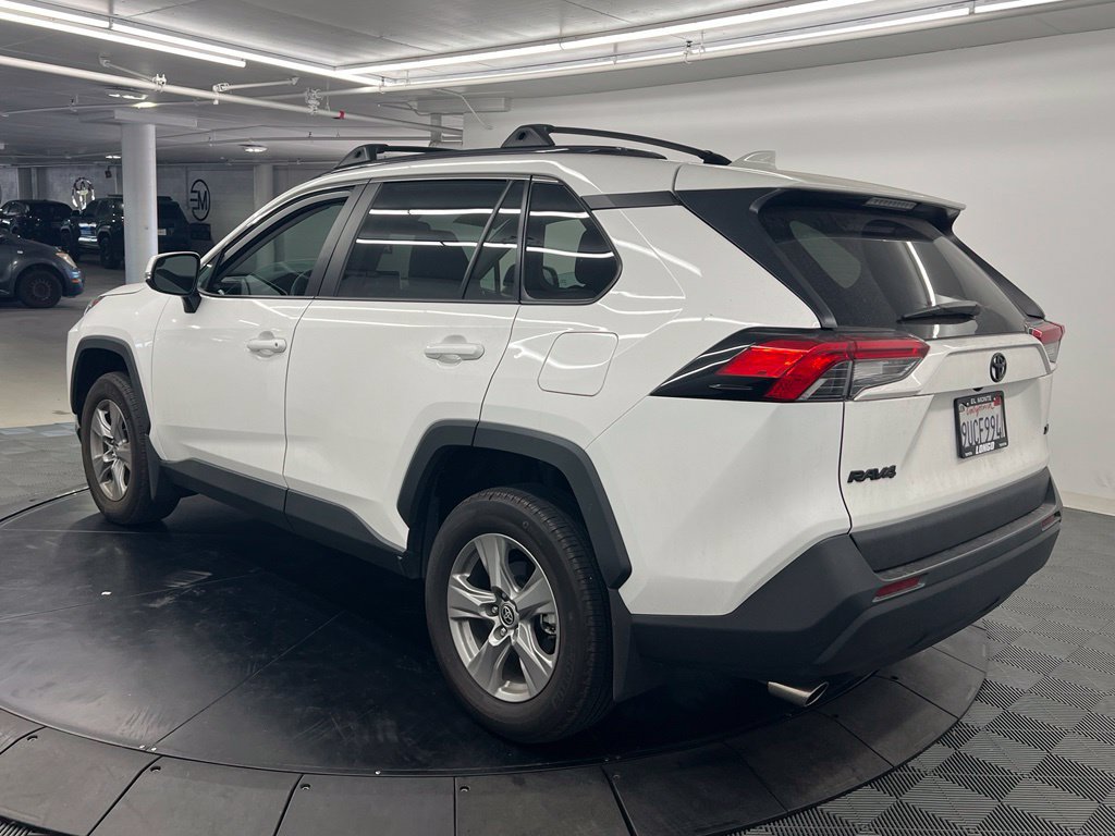 Used 2025 Toyota RAV4 XLE w/ Convenience Package FWD image 4