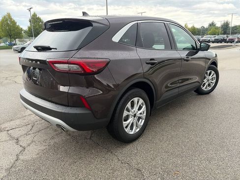 Used 2023 Ford Escape Active w/ Tech Pack #2 FWD image 7
