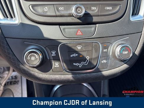 Used 2016 Chevrolet Malibu LT w/ Driver Confidence Package image 30