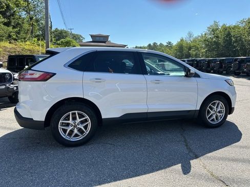 Used 2023 Ford Edge SEL image 10