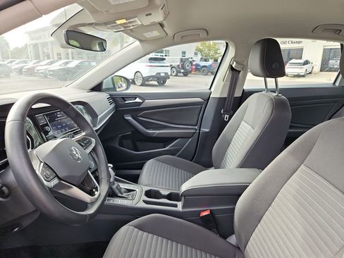 Used 2024 Volkswagen Jetta S image 20