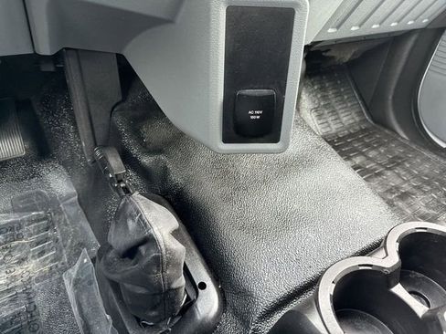 Used 2023 Ford F650 2WD Regular Cab Super Duty image 19
