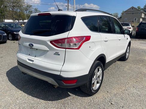 Used 2016 Ford Escape SE w/ SE Leather Comfort Package AWD/4WD image 5