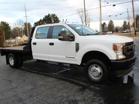 Used 2022 Ford F350 XL w/ Power Equipment Group image 9